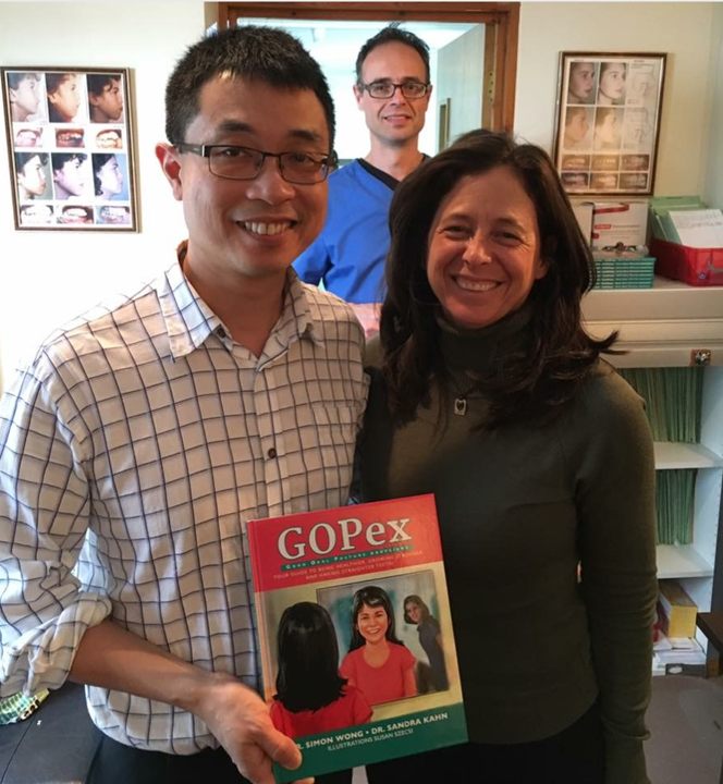 Dr. Simon Wong with Dr. Sandra Kahn